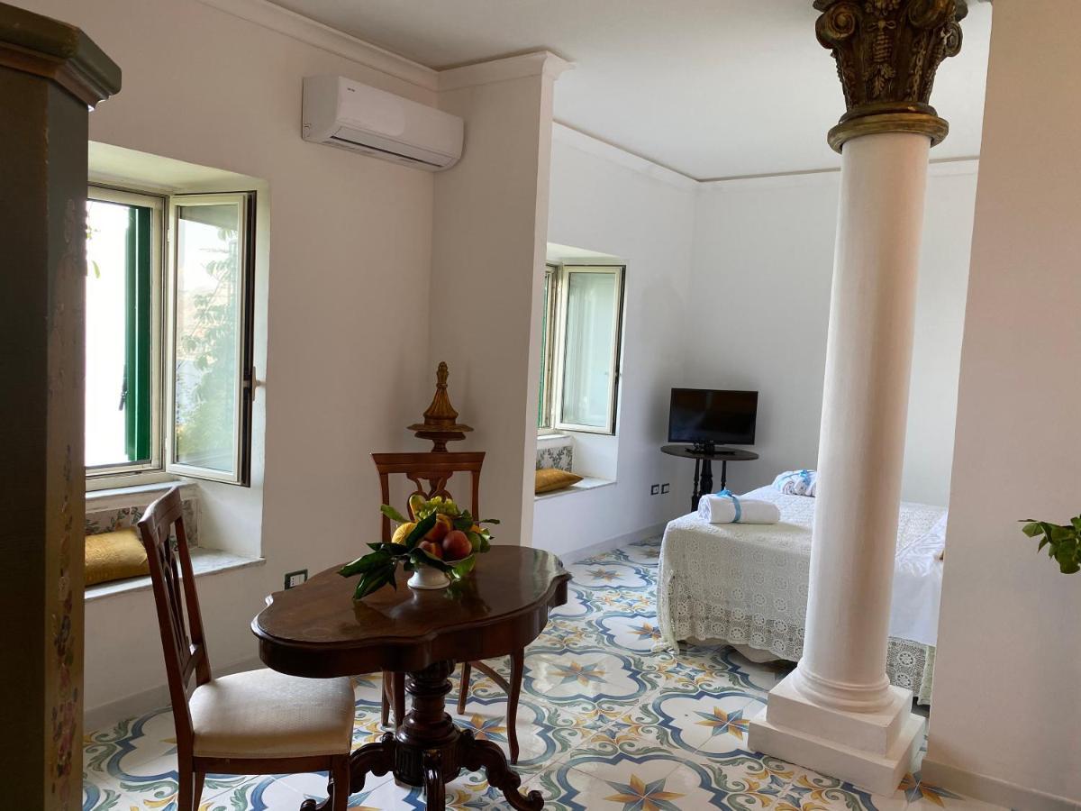 Villa Don Mimi Guarnaschelli La Dependace 타오르미나 외부 사진